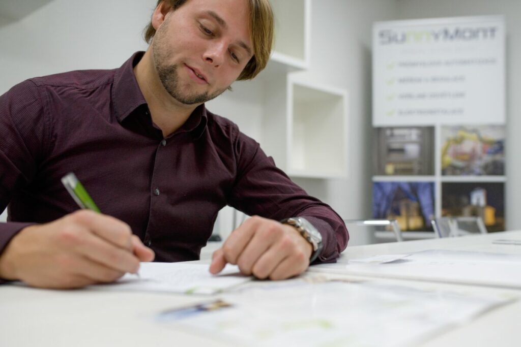 V rámci poradenství veřejného osvětlení Vám poskytneme komplexní řešení, kdy navrhneme naprosto nezávislý výběr (nejsme vázáni na žádnou konkrétní značku) vhodného veřejného osvětlení dle Vašich potřeb a požadavků.